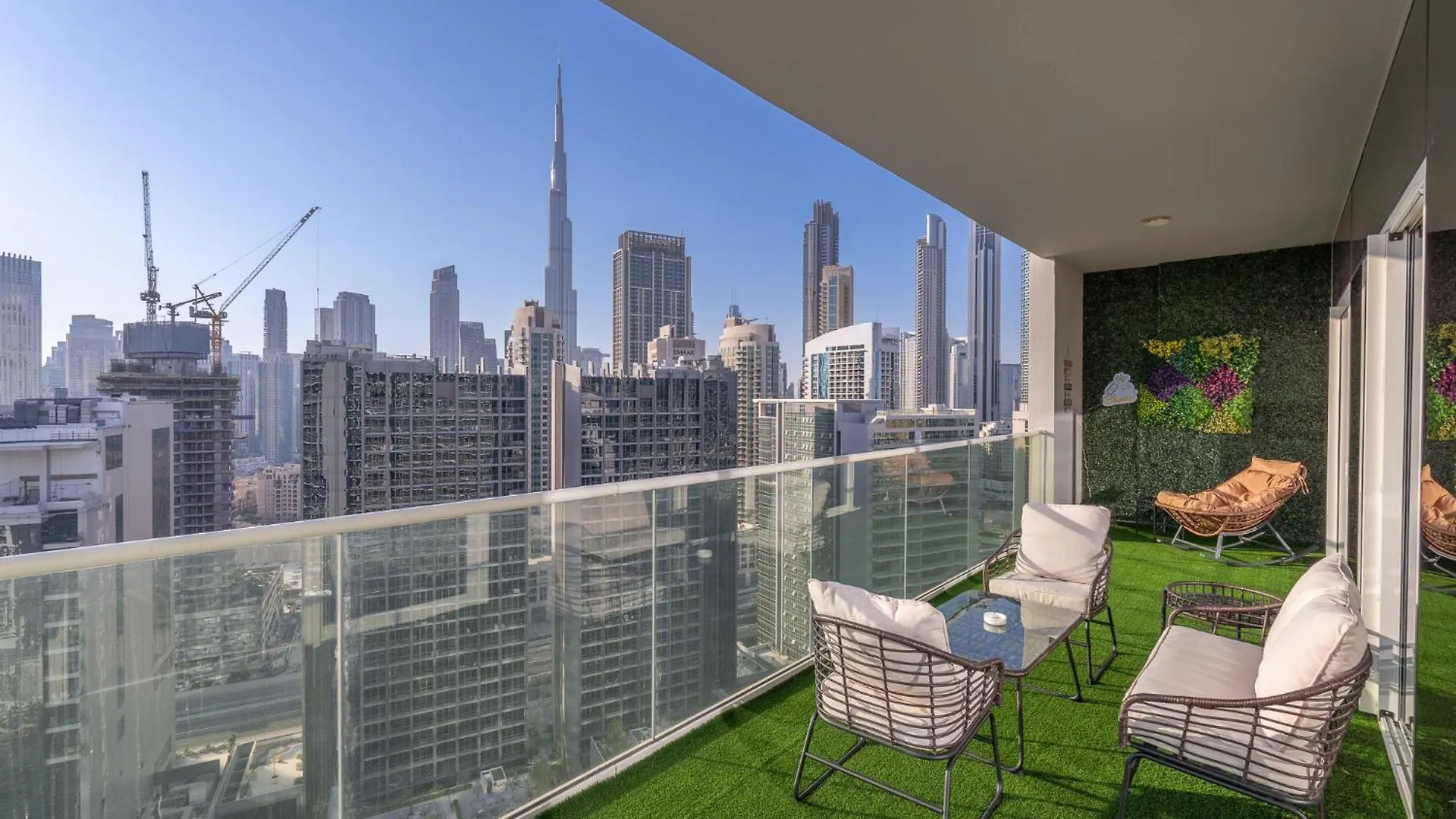 Stunning Burj View - Cozy 2Br - 5 Min Dubai Mall United Arab Emirates